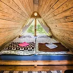 & Glamping Ex Cvet Gora Bed and breakfast Zgornje Jezersko