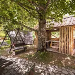 & Glamping Ex Cvet Gora Bed and breakfast Zgornje Jezersko