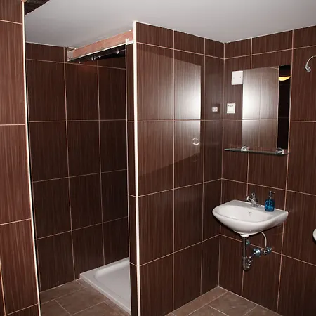 & Glamping Ex Cvet Gora ベッド・アンド・ブレックファスト 3*