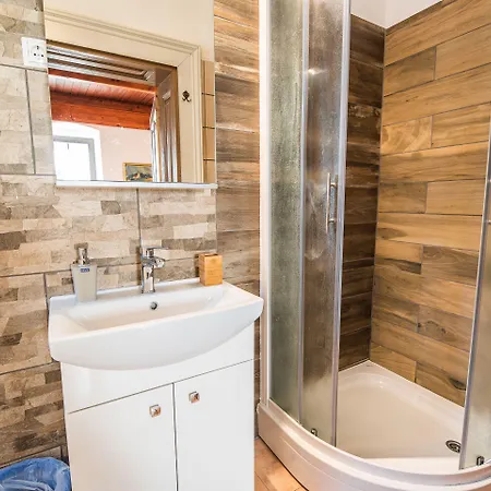 Bed & Breakfast & Glamping Ex Cvet Gora 3*