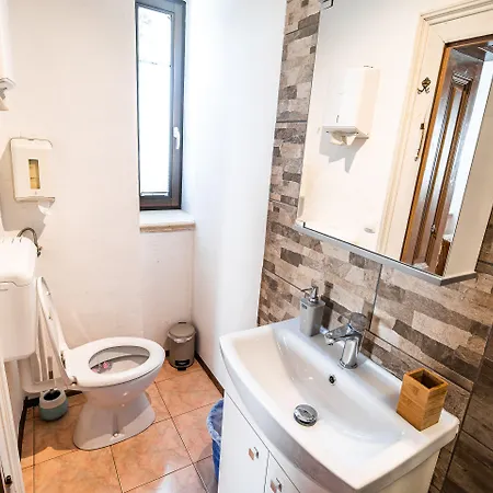 & Glamping Ex Cvet Gora ゴレンスカ地方