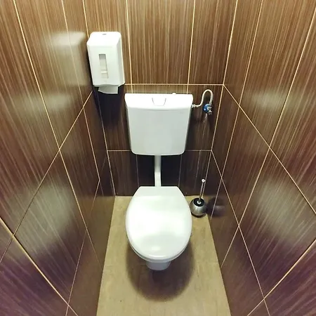 & Glamping Ex Cvet Gora ベッド・アンド・ブレックファスト