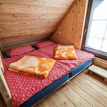 & Glamping Ex Cvet Gora Bed & Breakfast 3*