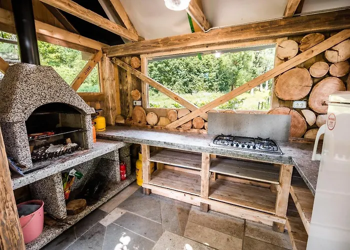 & Glamping Ex Cvet Gora