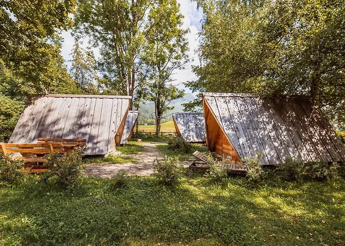 & Glamping Ex Cvet Gora זגורניה יזרסקו